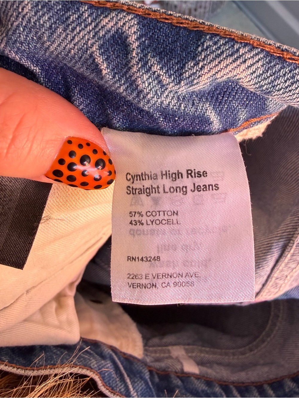 Reformation cynthia high rise straight long jean - Picture 9 of 9